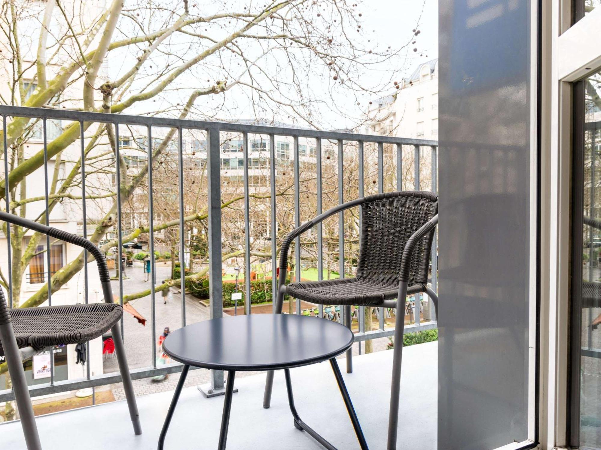 Ibis Budget Issy Les Moulineaux Paris Ouest Exterior foto