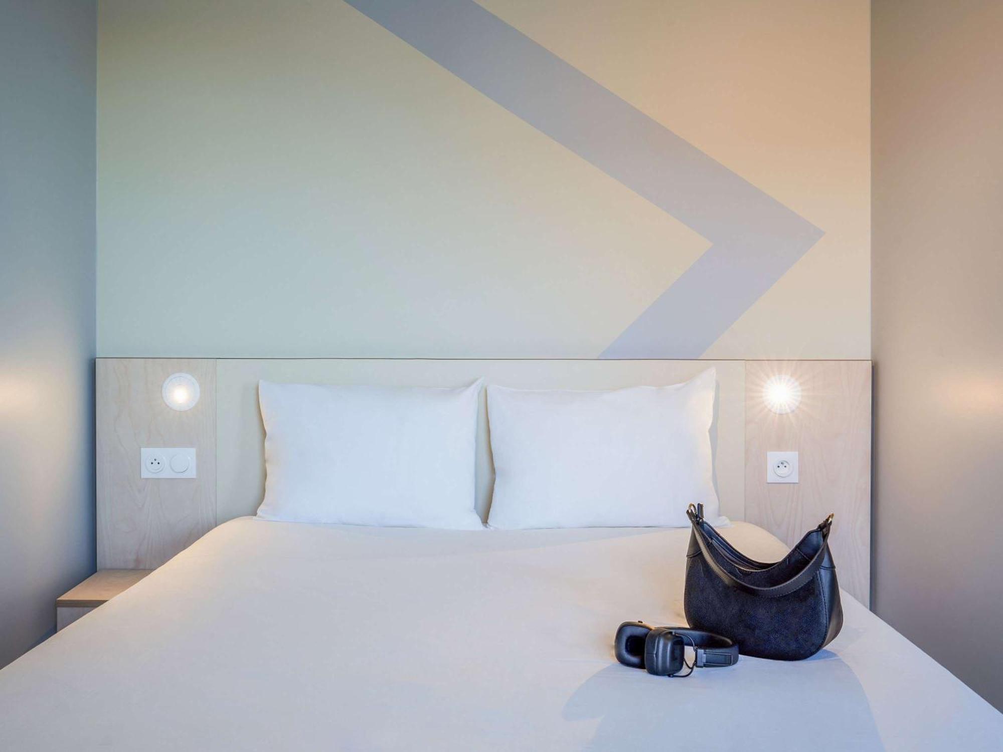 Ibis Budget Issy Les Moulineaux Paris Ouest Issy-les-Moulineaux Exterior foto