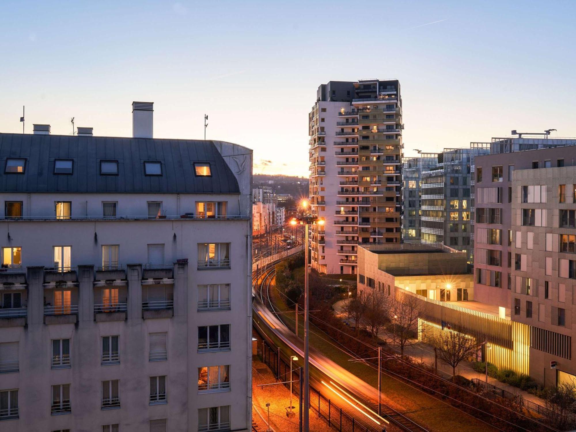 Ibis Budget Issy Les Moulineaux Paris Ouest Issy-les-Moulineaux Exterior foto