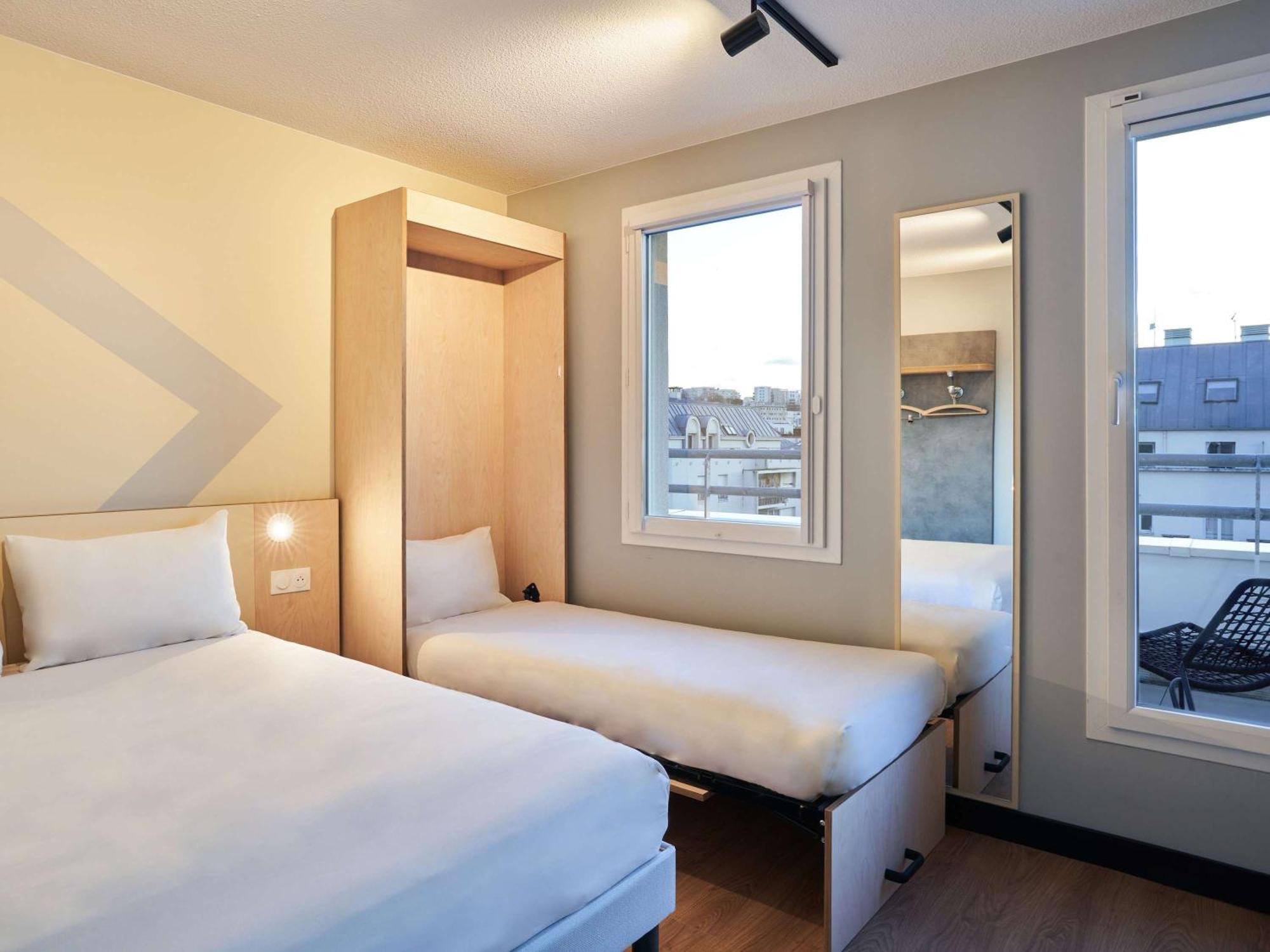 Ibis Budget Issy Les Moulineaux Paris Ouest Issy-les-Moulineaux Exterior foto