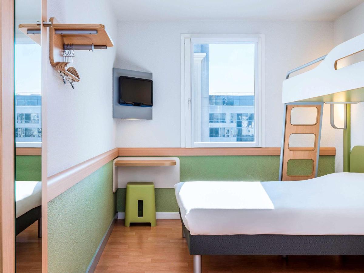 Ibis Budget Issy Les Moulineaux Paris Ouest Issy-les-Moulineaux Exterior foto